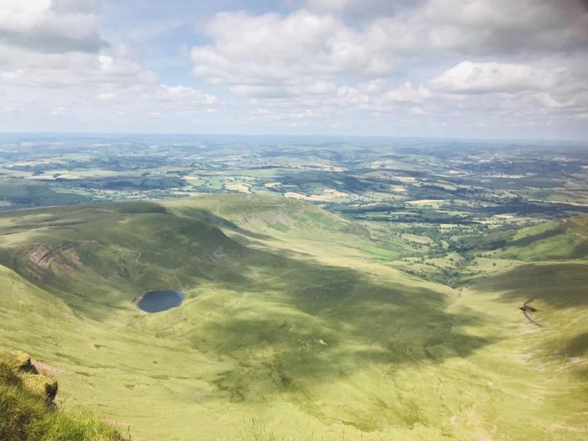 Entire Venue With Accommodation Sleeps Up To 19 - Waterfall Country Escape Wales Coelbren エクステリア 写真